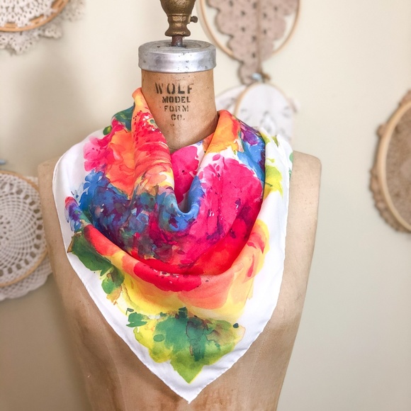 Vintage Accessories - Vintage 1970s Watercolor Floral Square Poly Scarf